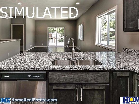 4th image of 4221 S 40th St