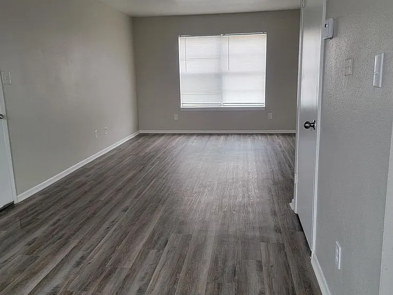 Casa Del Rey Apartments — Photo 22