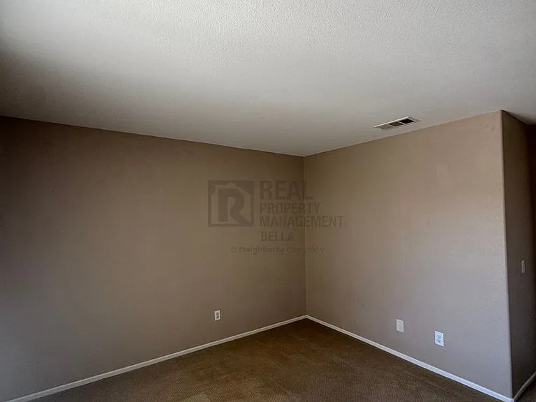 756 Conlon Dr — Photo 33