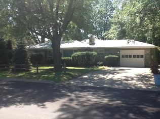 711 Springfield Ave, Joliet, IL 60435