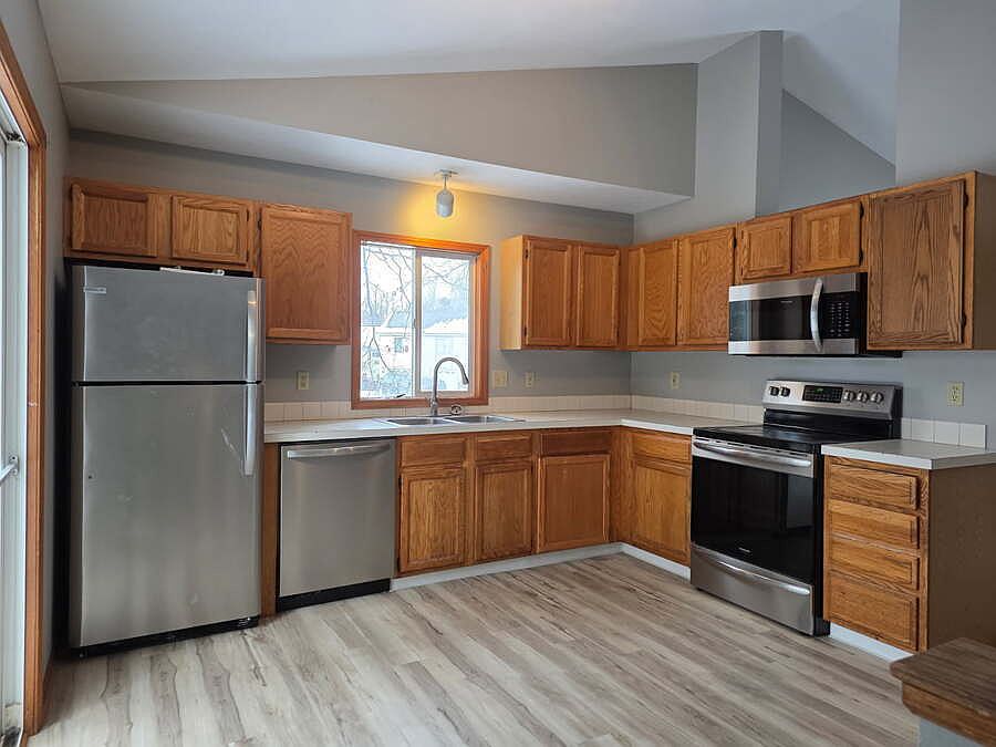 1st image of 3745 Jill St