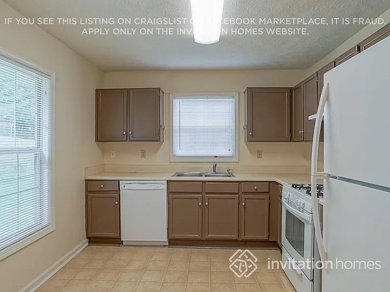 221 River Birch Dr — Photo 5