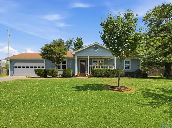 111 Lewis Ln, Madison, AL 35758