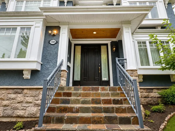 1505 W 62nd Ave, Vancouver, BC V6P 2E8