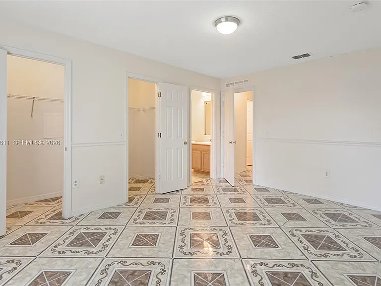 12096 Prospect Creek Dr — Photo 23