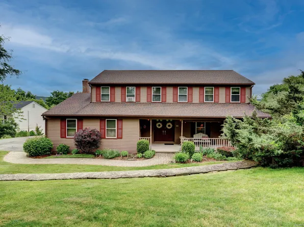 80 Schwink Drive, Meriden, CT 06450