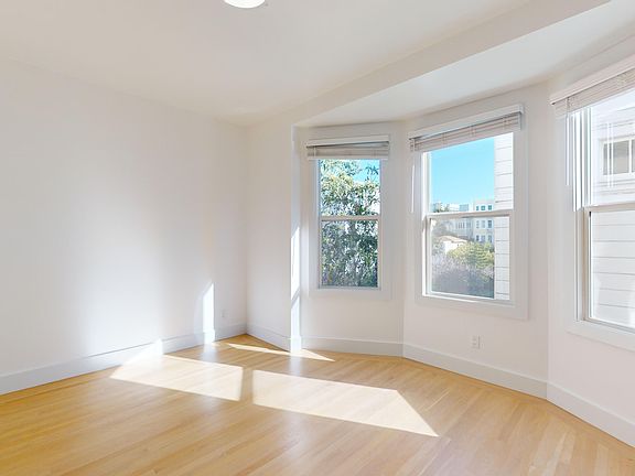 4th image of 3322 Octavia St #7