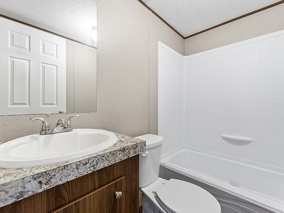 4th image of 184 S King Charles Ct #184