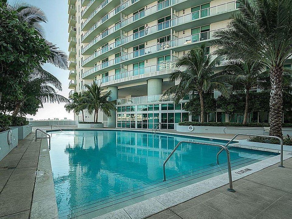 1st image of 1900 N Bayshore Dr APT 1616