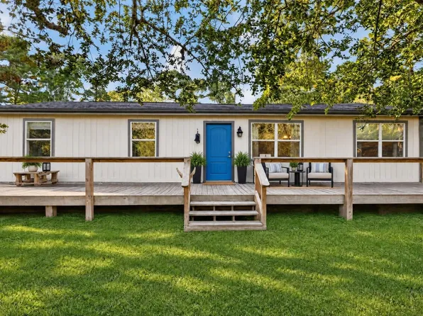 148 Hall Dr S, Montgomery, TX 77316