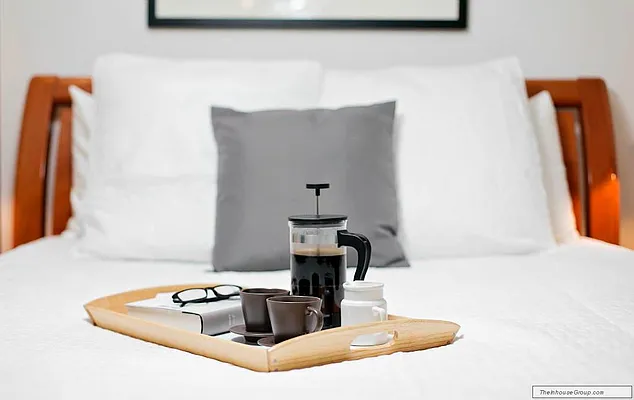 Sold by The In House Group | media 6