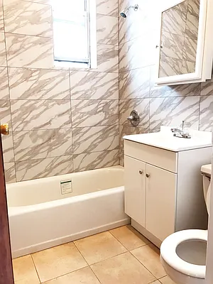 Rented by NY Space Finders Inc. | media 26