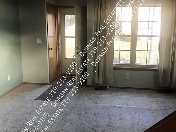 5th image of 7931 Lexington Park Dr