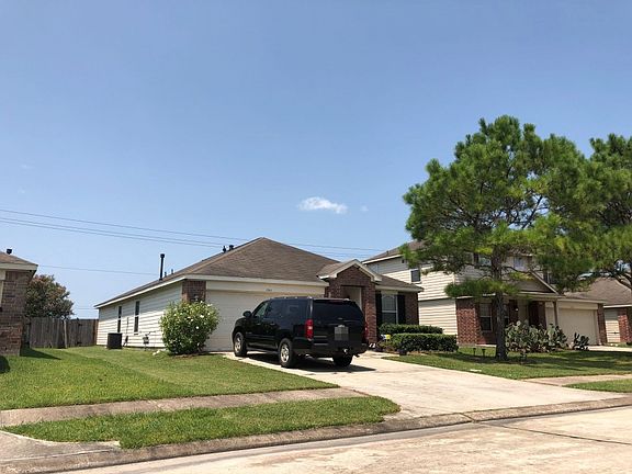 2nd image of 7911 Ginger Park Dr