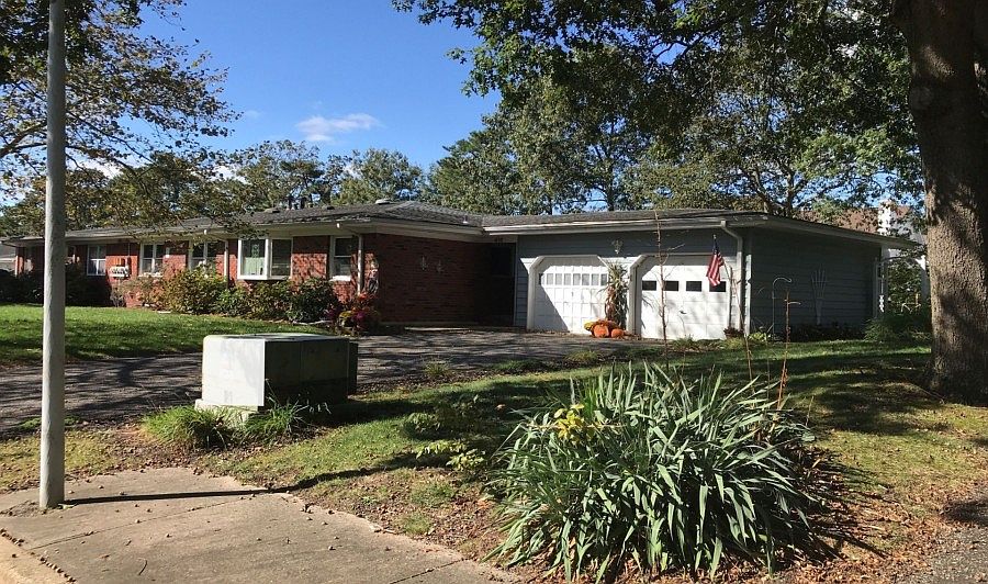 2nd image of 416D Laurel Brook Dr