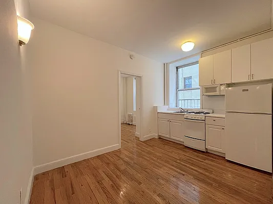 Rented by Compass | media 3