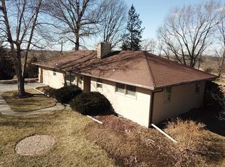 18961 County Road 374 Rd, Saint Joseph, MO 64505