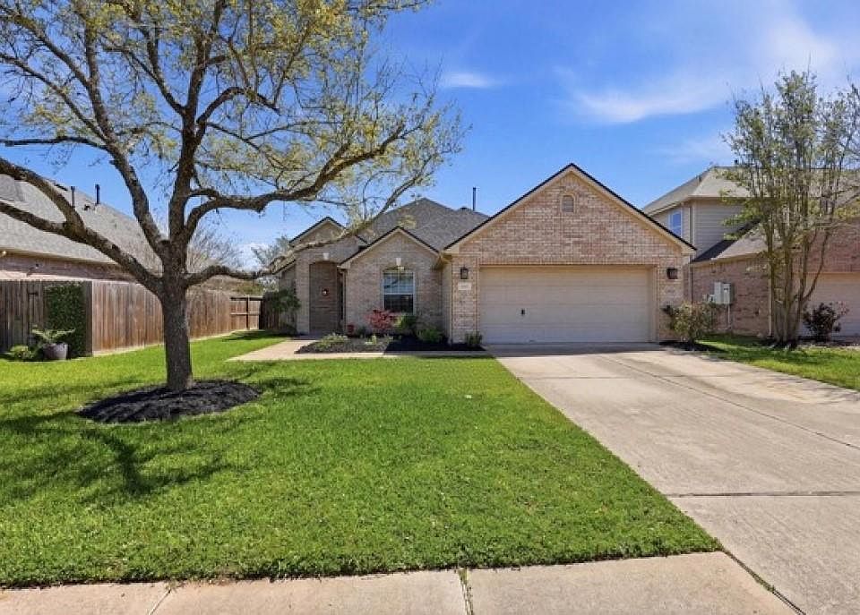 1st image of 2607 Sun Cove Ln
