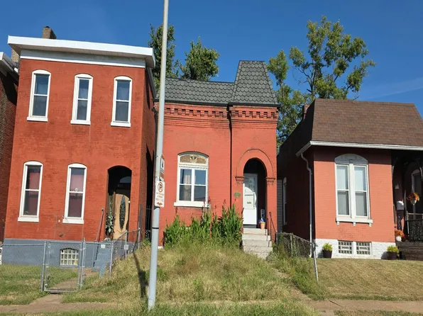 6817 Minnesota Ave, Saint Louis, MO 63111