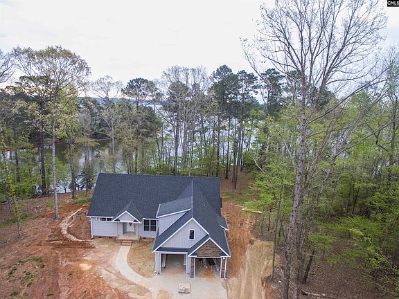 3rd image of 193 Lands End Ln