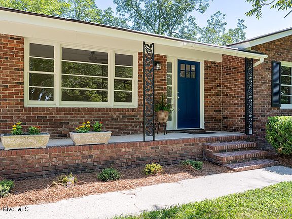 3rd image of 210 Old Evans Road