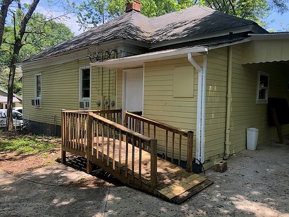 Exterior back_04252023