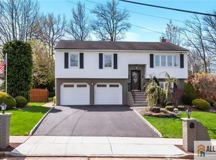 275 Alden Ave, Edison, NJ 08820