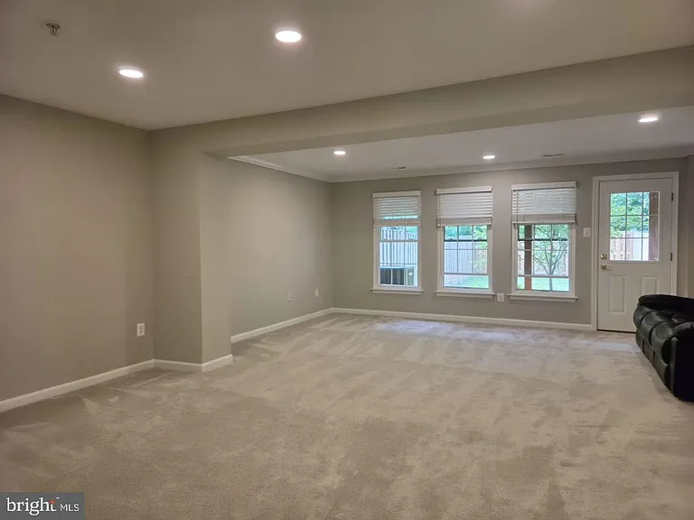 4613 Ripley Manor Ter — Photo 33