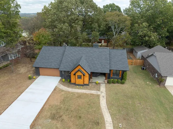 616 Live Oak Dr, Searcy, AR 72143