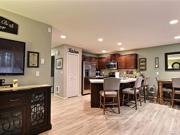 5th image of 18713 117th Avenue Ct E