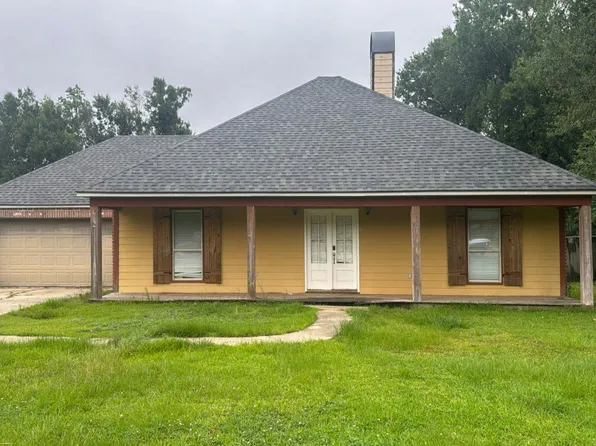 333 Village Park Dr, Maurice, LA 70555