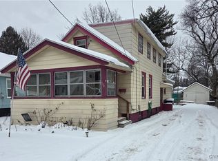 122 Maxwell Ave, Syracuse, NY 13207