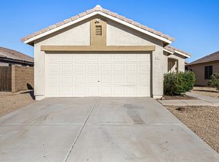 878 E Graham Ln, Apache Junction, AZ 85119