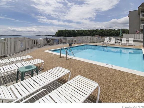 2nd image of 7831-108 Spinnaker Bay Dr