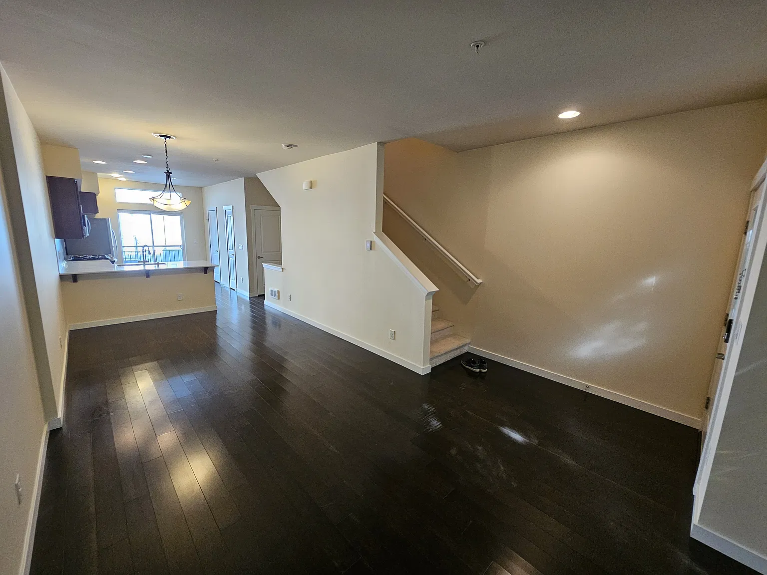2 bed, 2.5 bath, 1150 sqft, $2,850 — Photo 4