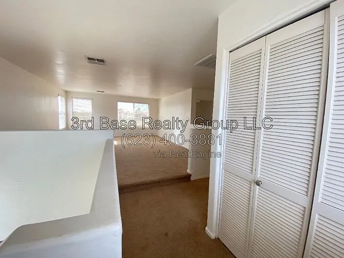 118 N 224th Ln — Photo 3
