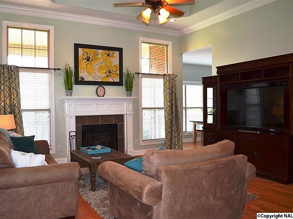 4th image of 4505 Stone Park Cir
