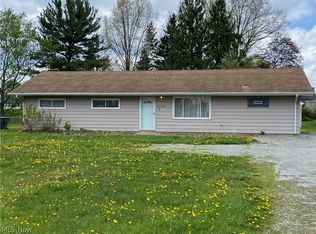 4138 Burkey Rd, Youngstown, OH 44515