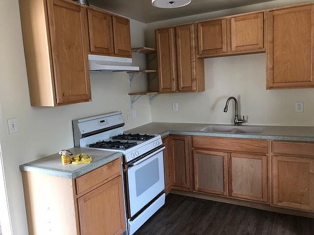1st image of 5218 Imperial Ave