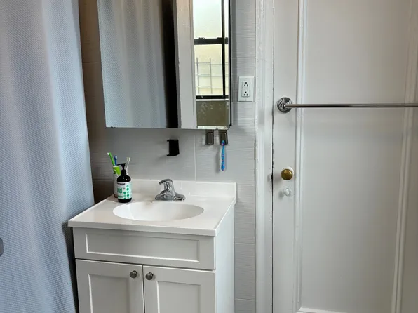 175 West 76th Street image 10 of 14