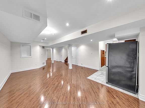 4th image of 17 Rouge Bank Dr