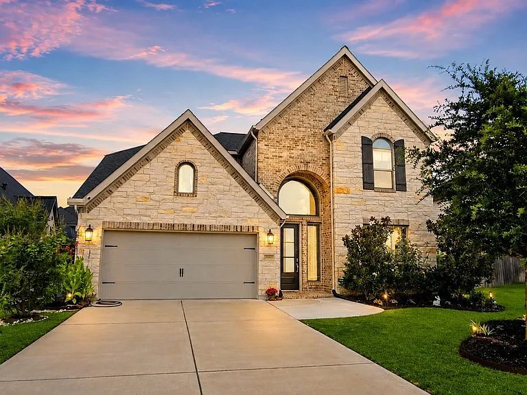 2327 Partridgeberry Ln — Photo 3