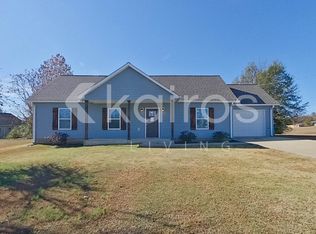 516 9th Ave, Pleasant Grove, AL 35127