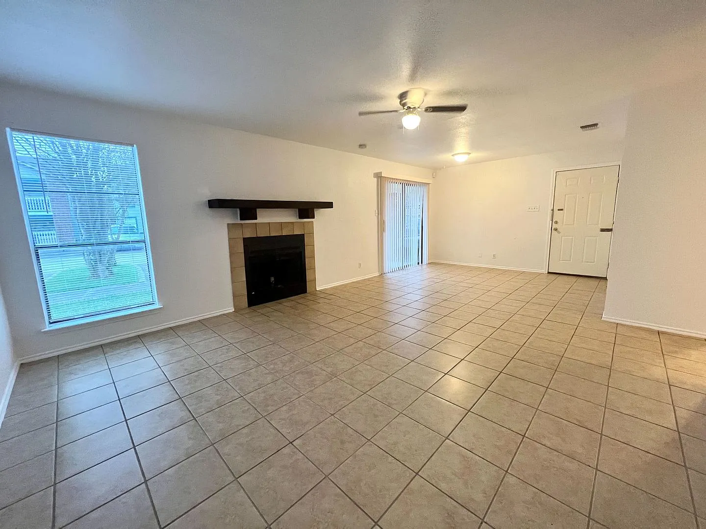 810 Station Street — Photo 2