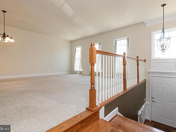 5th image of 14547 Crossfield Way #54A