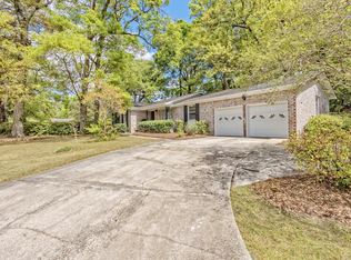 1090 Woodside Dr, Charleston, SC 29412
