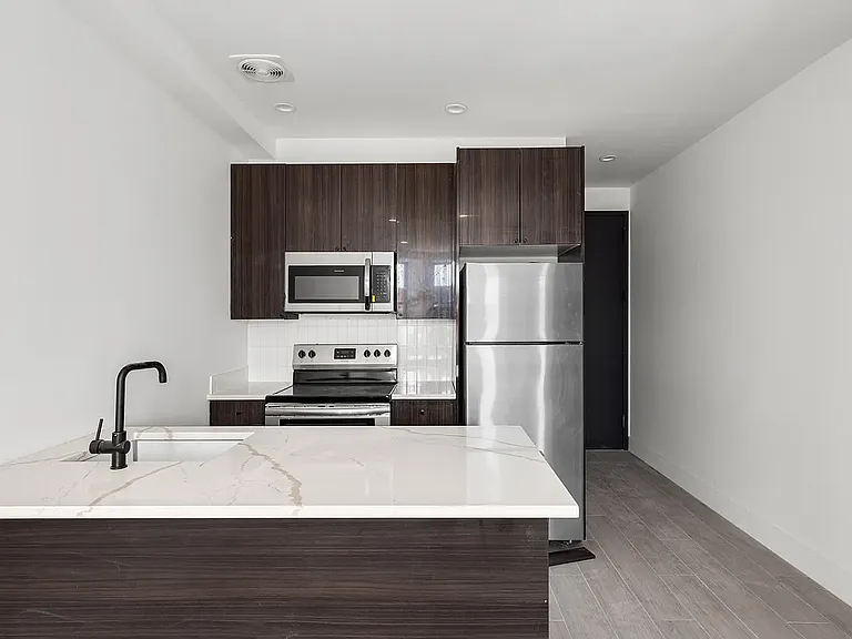 388 Cornelia St #2 — Photo 2