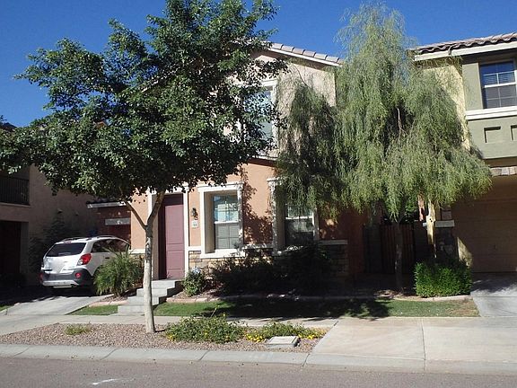2nd image of 7826 W Alvarado St