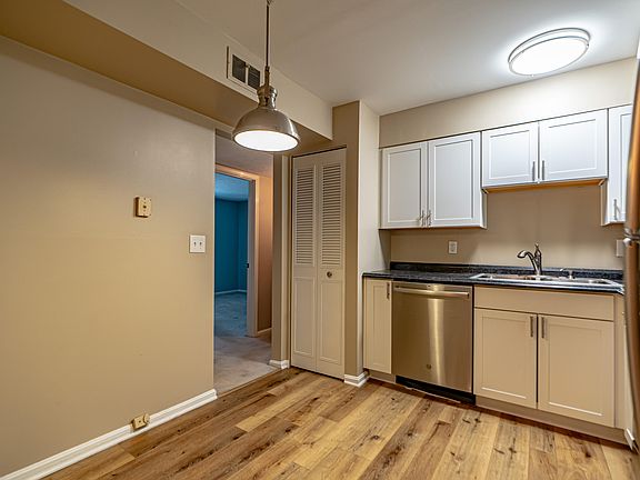 4th image of 103 Algiers Ct #12