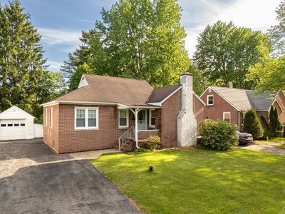 307 Shaver Ave, North Syracuse, NY, 13212